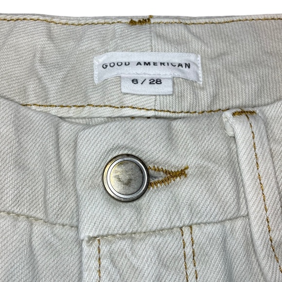 Good American Good 90s Icon Straight Leg Jeans in Bone - Picture 6 of 16